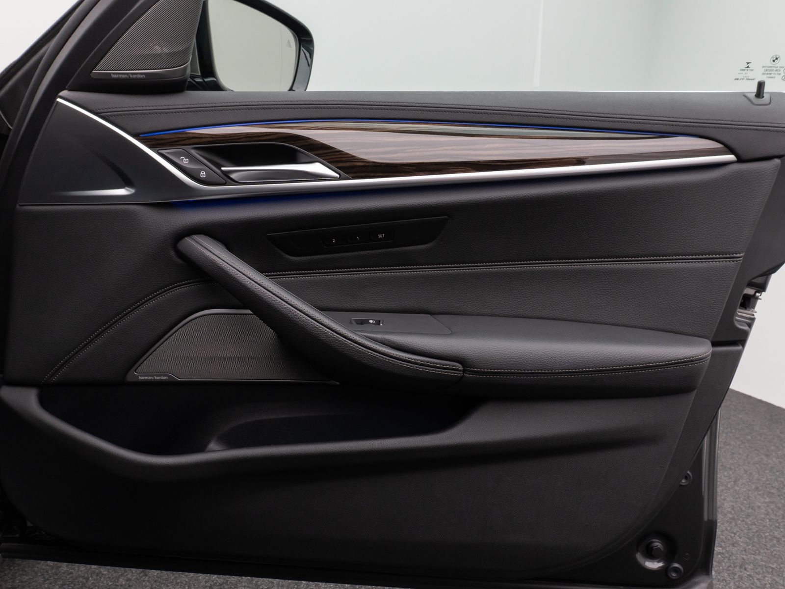 Fahrzeugabbildung BMW 540i xD Luxury Line Panorama Kamera HUD DAB H/K