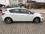 Opel Astra J Lim. 5-trg. Energy Alu WR AHK - Opel Astra ENERGY mit Benzin-Antrieb