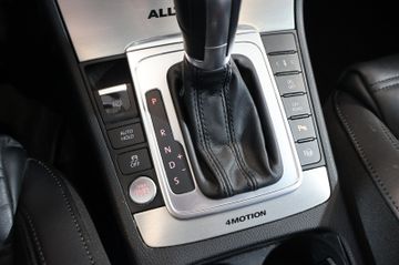 Volkswagen Passat Alltrack 2.0 TDI DSG 4M STDHZG+PANO+AHK