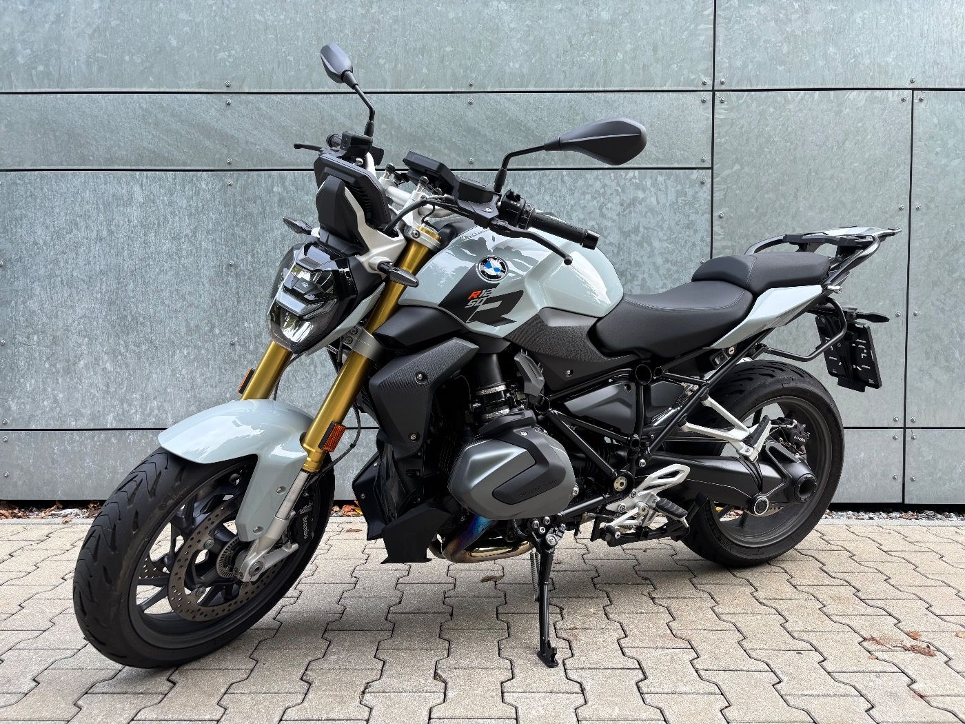 Fahrzeugabbildung BMW R 1250 R 3 Pakete