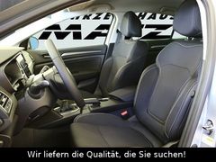 Fahrzeugabbildung Renault Megane TCe140 Zen Grandcoupe*Easy Link*Klima*