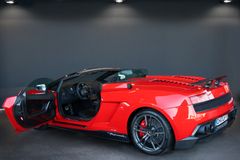 LAMBORGHINI Gallardo LP570-4 Performante Spyder Ed. Tecnica