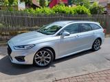 Ford Mondeo Turnier ST-Line Aut.*NAVI*SHZ*KAMERA*AHK - Ford Mondeo ST-Line mit Diesel-Antrieb