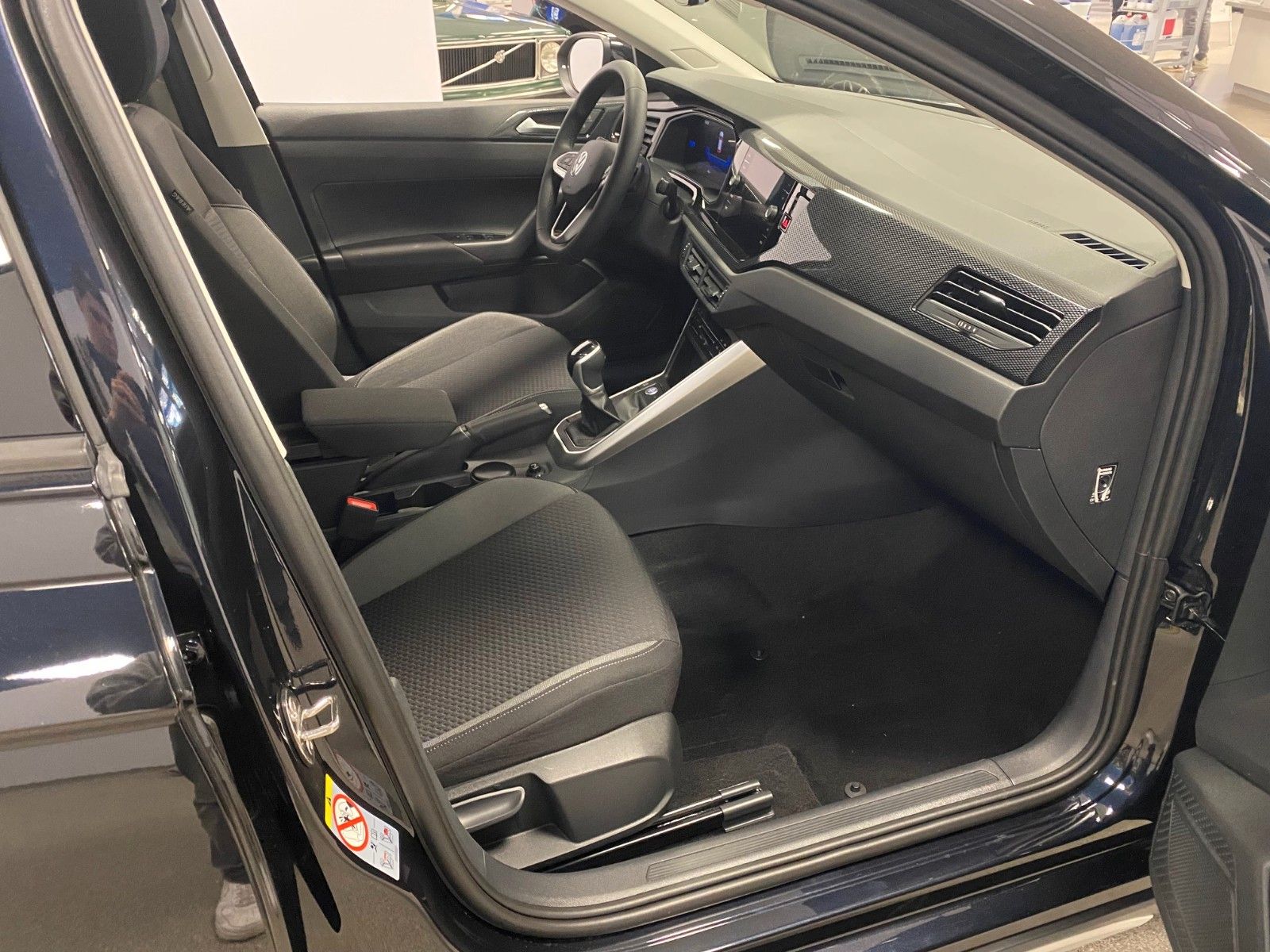 Fahrzeugabbildung Volkswagen Taigo 1.5 TSI DSG Life+MATRIX LED+KAMERA+AppCon+