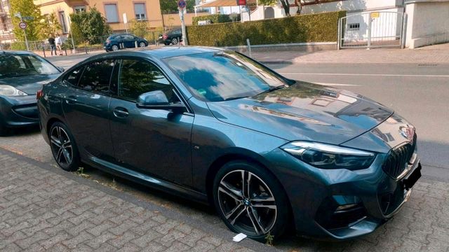 BMW BMW 218i M-Paket Sport--(Panoramadach)