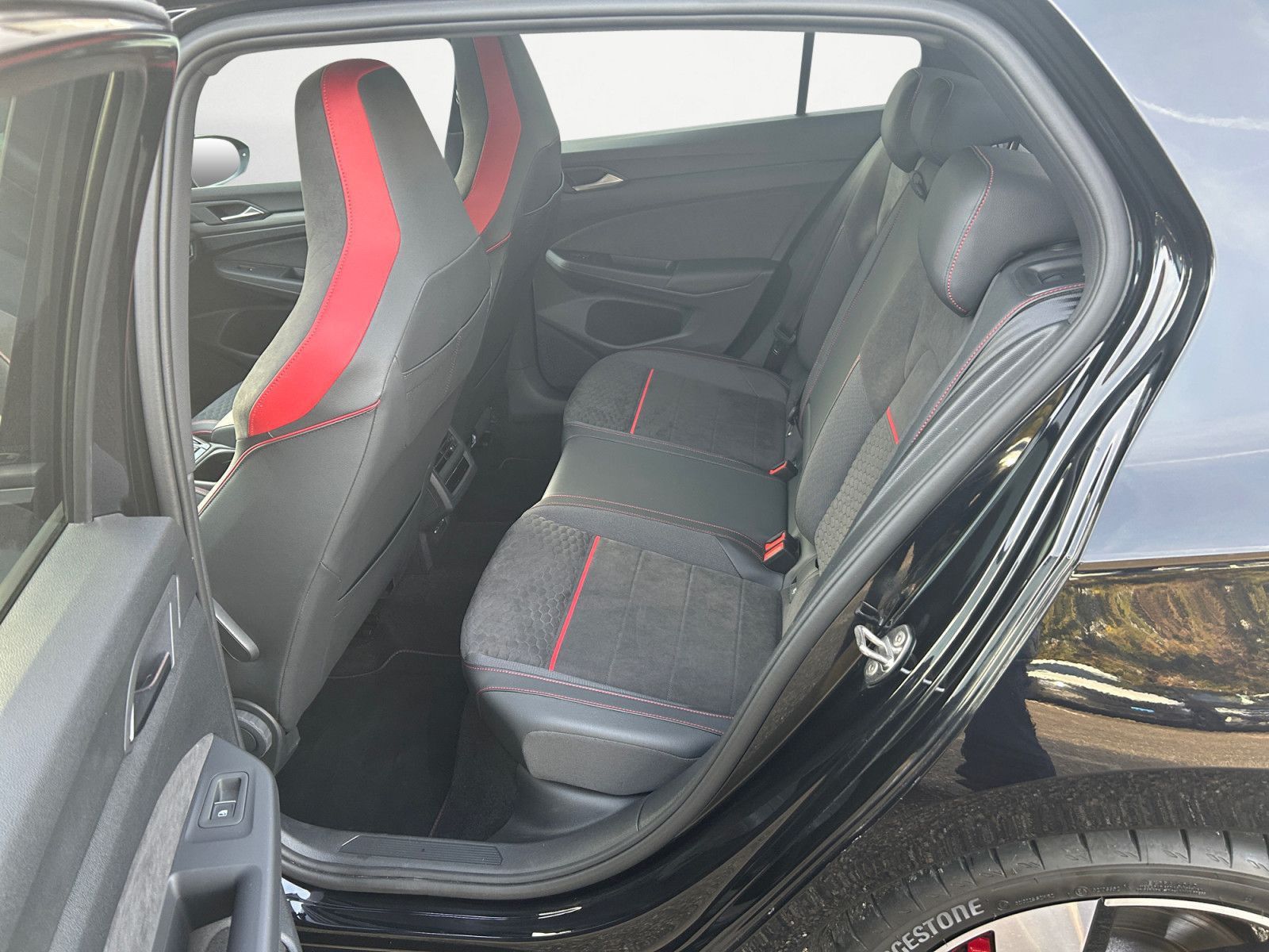 Volkswagen Golf - Bild 9