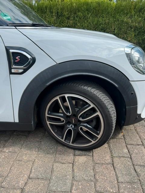 MINI Countryman S (Cooper) Cooper S  JCW Trim