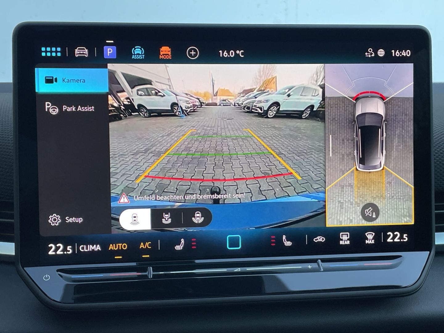 T-Roc R-Line 1.5 eTSI IQ.LIGHT/HUD/AHK/Pano/H&K 