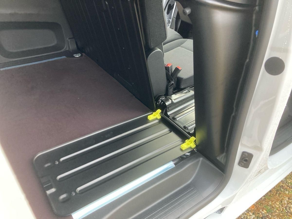 Fahrzeugabbildung Fiat Doblo L2 Heavy Kastenwagen 102 MT6