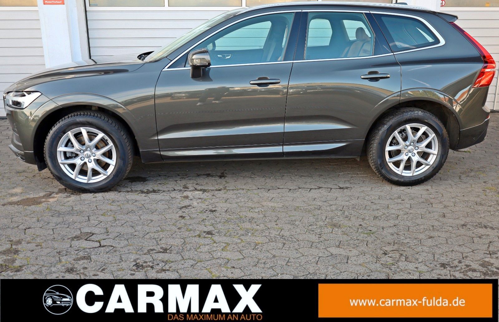 Fahrzeugabbildung Volvo XC60 D4 Momentum Pro,Leder,Navi,LED,Carplay,PDC