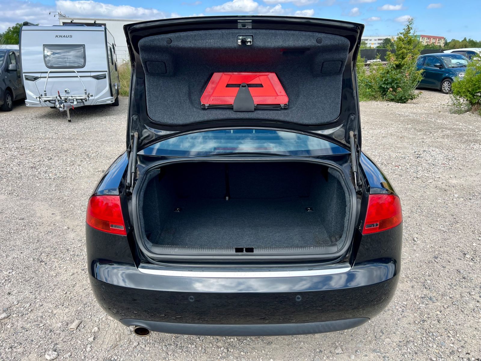 AUDI A4 1.6 AAC SHZ RADIO NAVI USB
