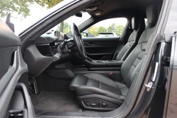 صورة مصغرة 11 لـ 2020 Porsche TAYCAN