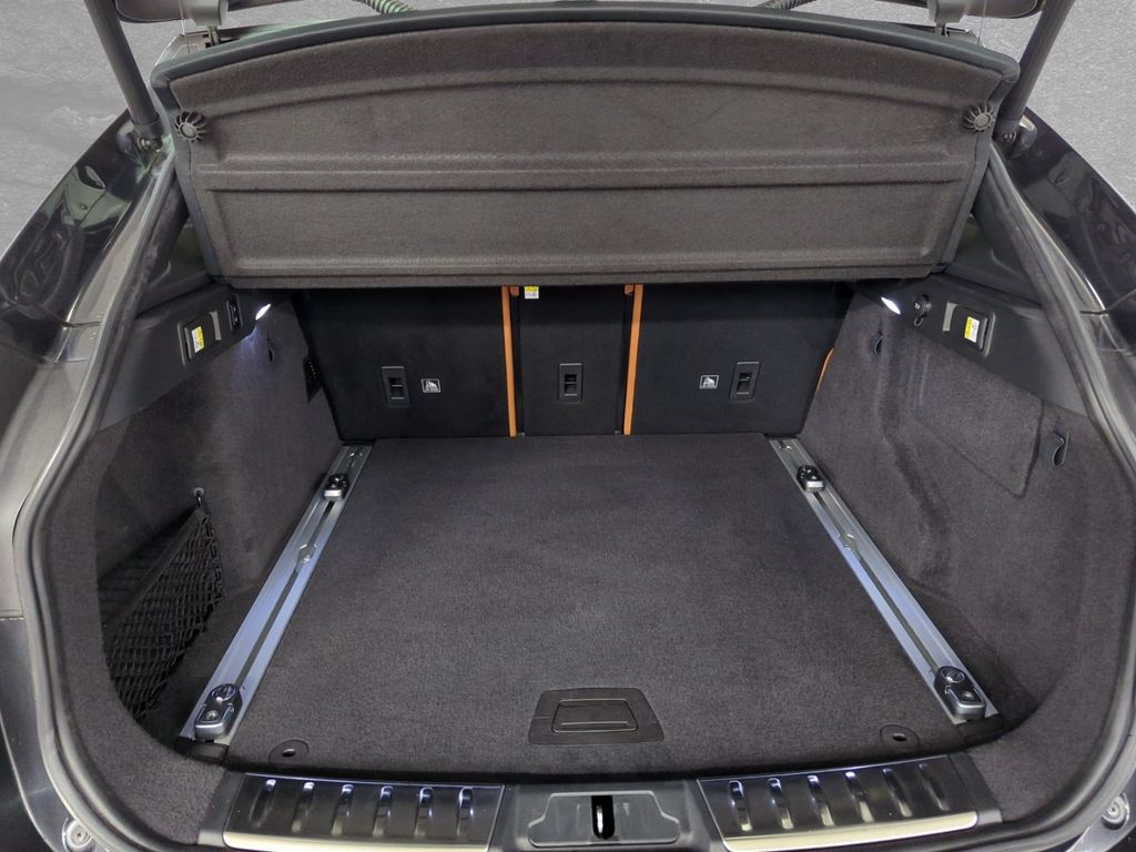 Jaguar F-Pace 30d Portfolio ACC AHK PANORAMA DAB 22