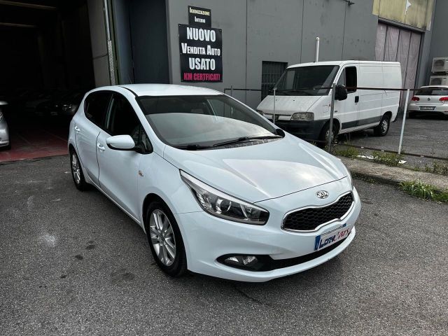 Kia Ceed cee'd 1.6 CRDi 110 CV 5 porte Cool