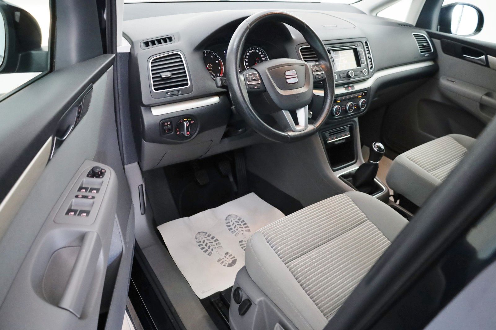 Fahrzeugabbildung SEAT Alhambra Style,Navi,Kamera,Panorama,DAB ,SH, +WR