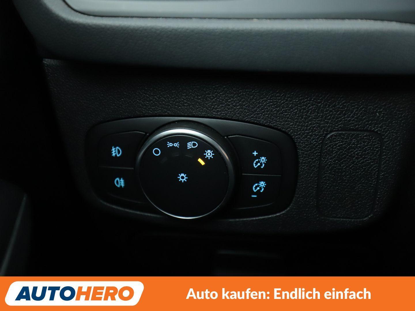 Ford Focus 2.0 TDCi EcoBlue ST-Line *NAVI*PDC*LED*SHZ