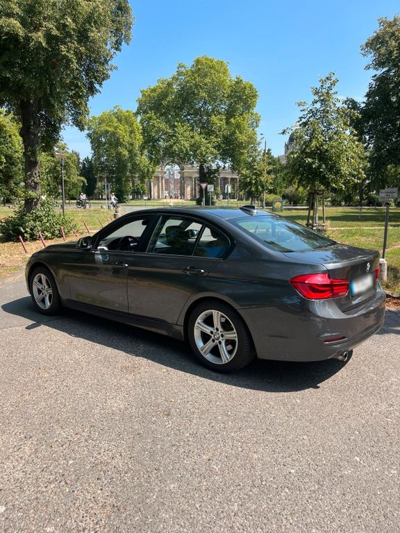 Image of BMW 318