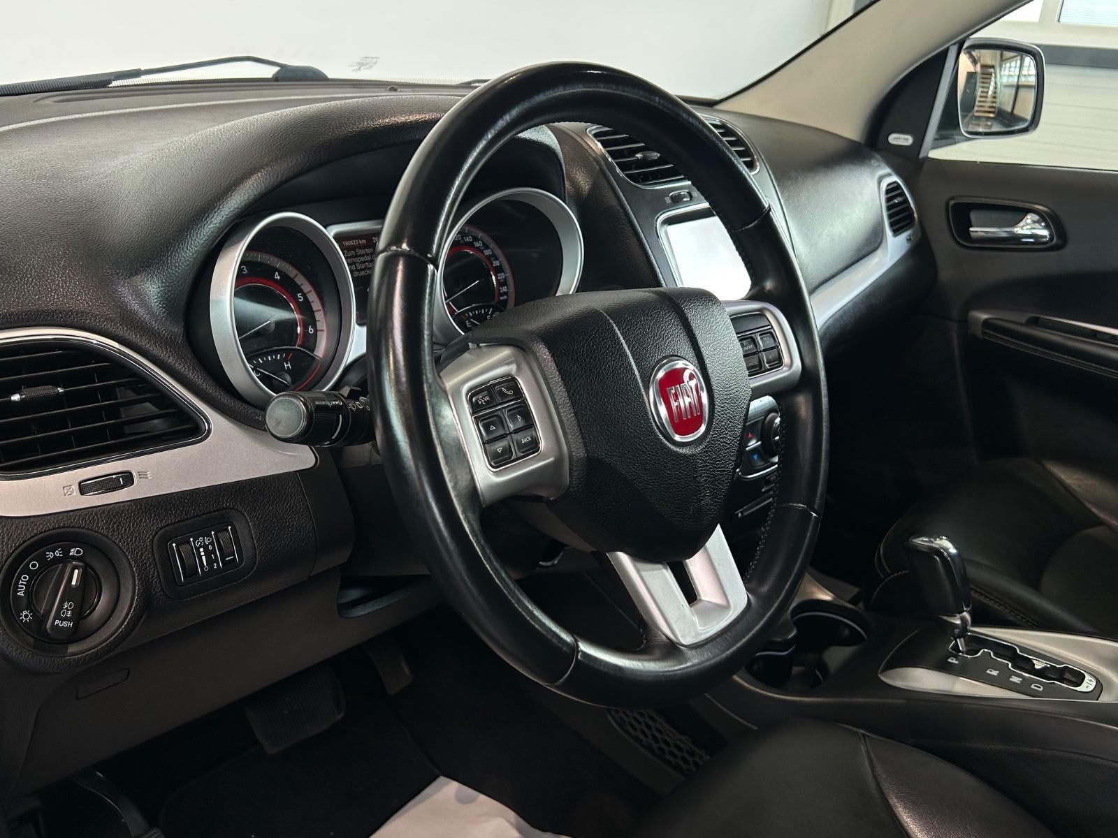 Fiat Freemont Black Code | 170 ch | BVA | 7 places | Caméra de recul | GPS