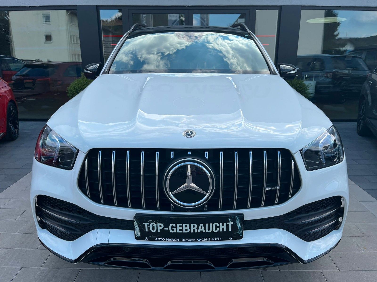 Fahrzeugabbildung Mercedes-Benz GLE 350e 4Matic AMG-Line*Air*Pano*360°*Keyless*