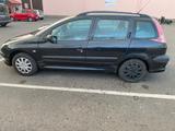 Peugeot 206 SW. 1,4 Motor - Peugeot 206 SW 2