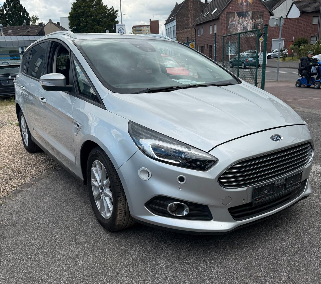 Ford S-Max 2,0 EcoBlue Titanium Automatik