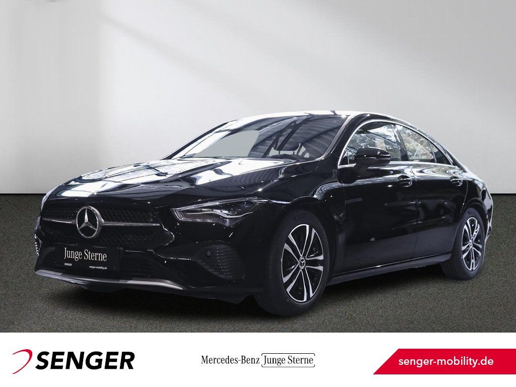 Mercedes-Benz CLA 200 Rückfahrkamera Sitzheizung MBUX LED