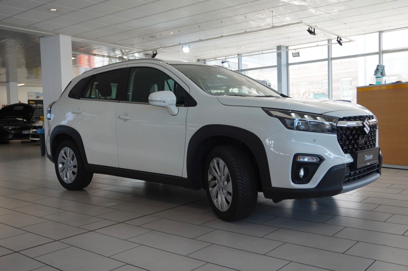 Fahrzeugabbildung Suzuki (SX4) S-Cross 1.4 COMFORT NAVI/LED/KAMERA/SH/DAB
