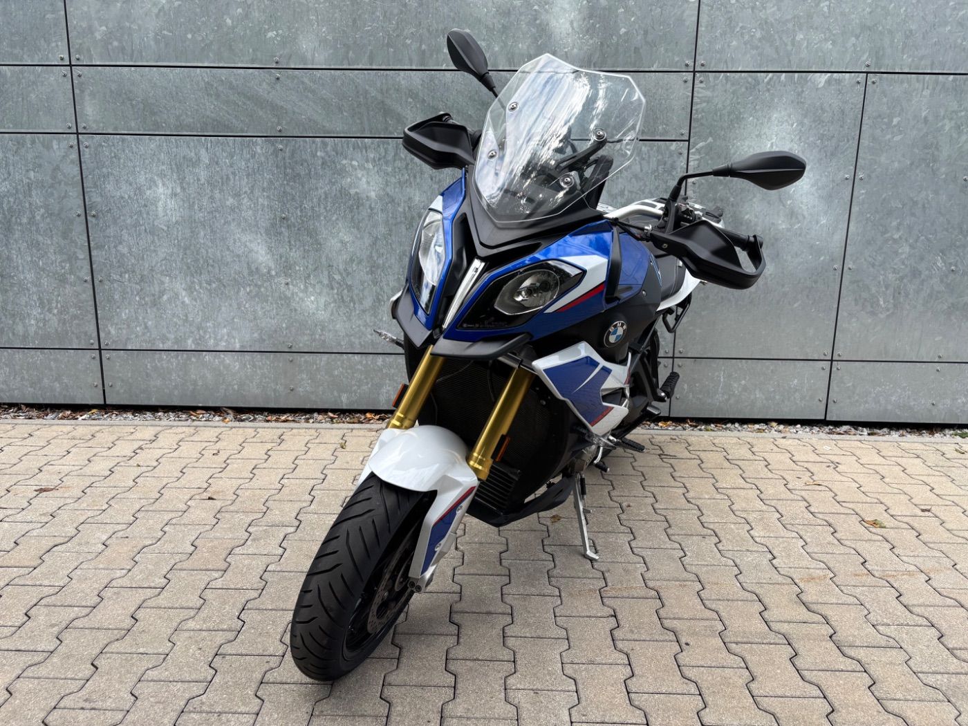 Fahrzeugabbildung BMW S 1000 XR Style HP 2 Pakete