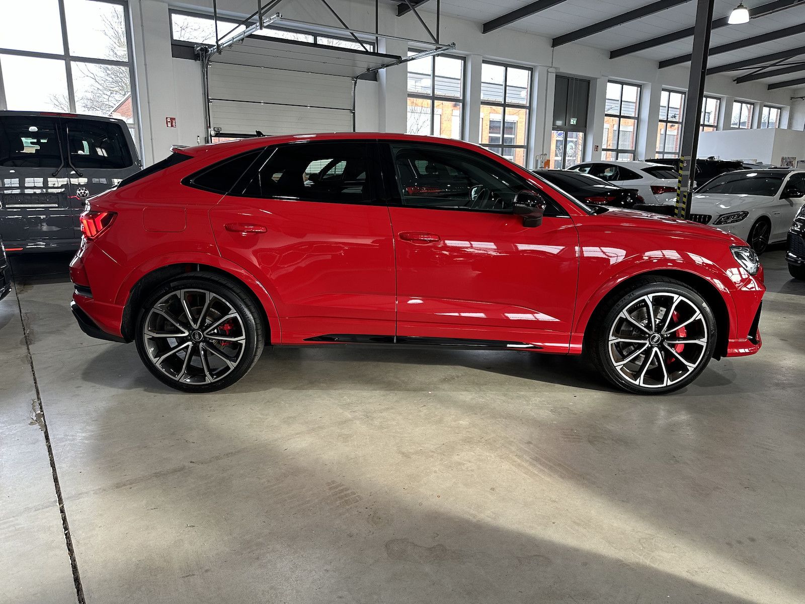 Fahrzeugabbildung Audi RS Q3 Sportback quatt/Matrix/RS-AbGas/Pano/RFK/