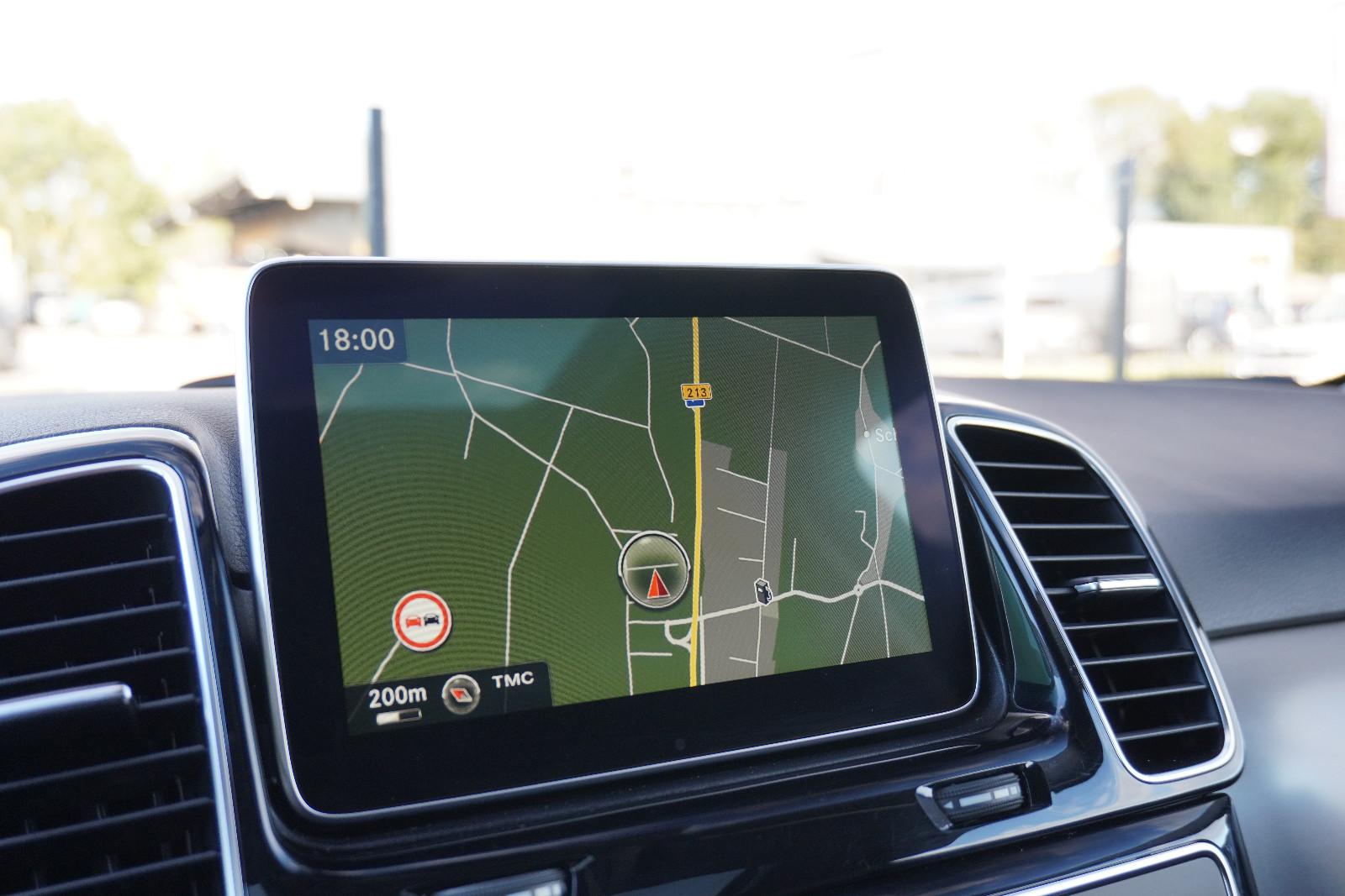 Mercedes-Benz GLE 350 d 4Matic*AMG*Kamera*ACC*AHK*AIR*SoftC.*