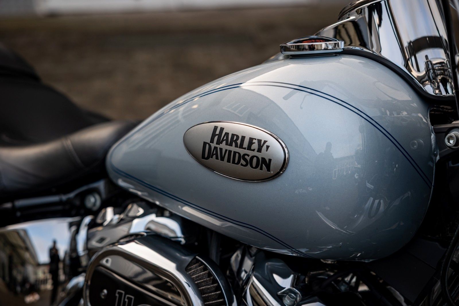 Fahrzeugabbildung Harley-Davidson Softail Heritage FLHCS 114 CUI -NEUWERTIG -