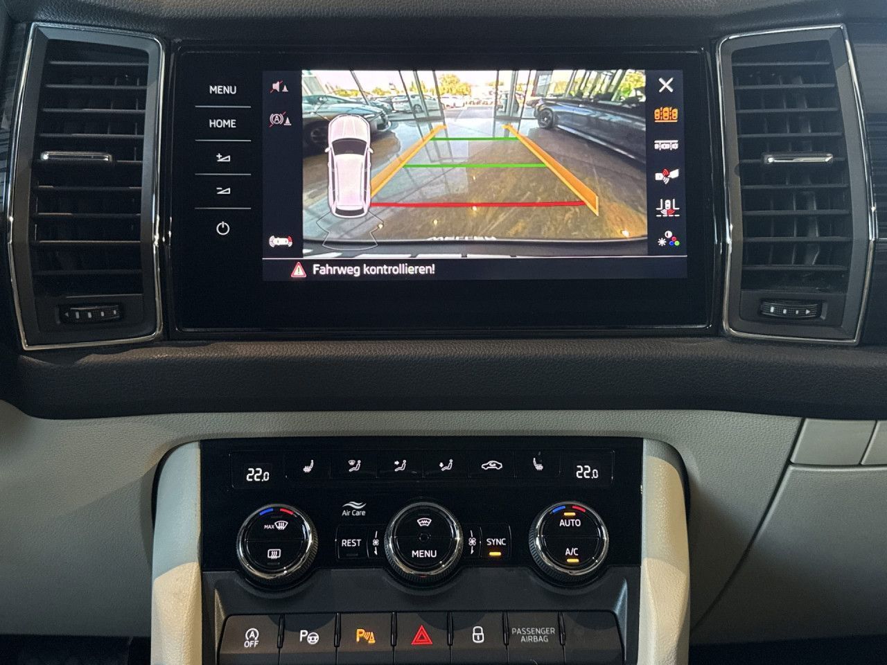 Skoda Kodiaq 1.5 TSI DSG Style Bluetooth Navi LED foto 14