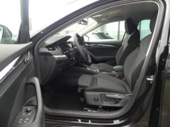 Fahrzeugabbildung Skoda Octavia 1.5 TSI e-TEC DSG STYLE *NAV*LED*ACC*