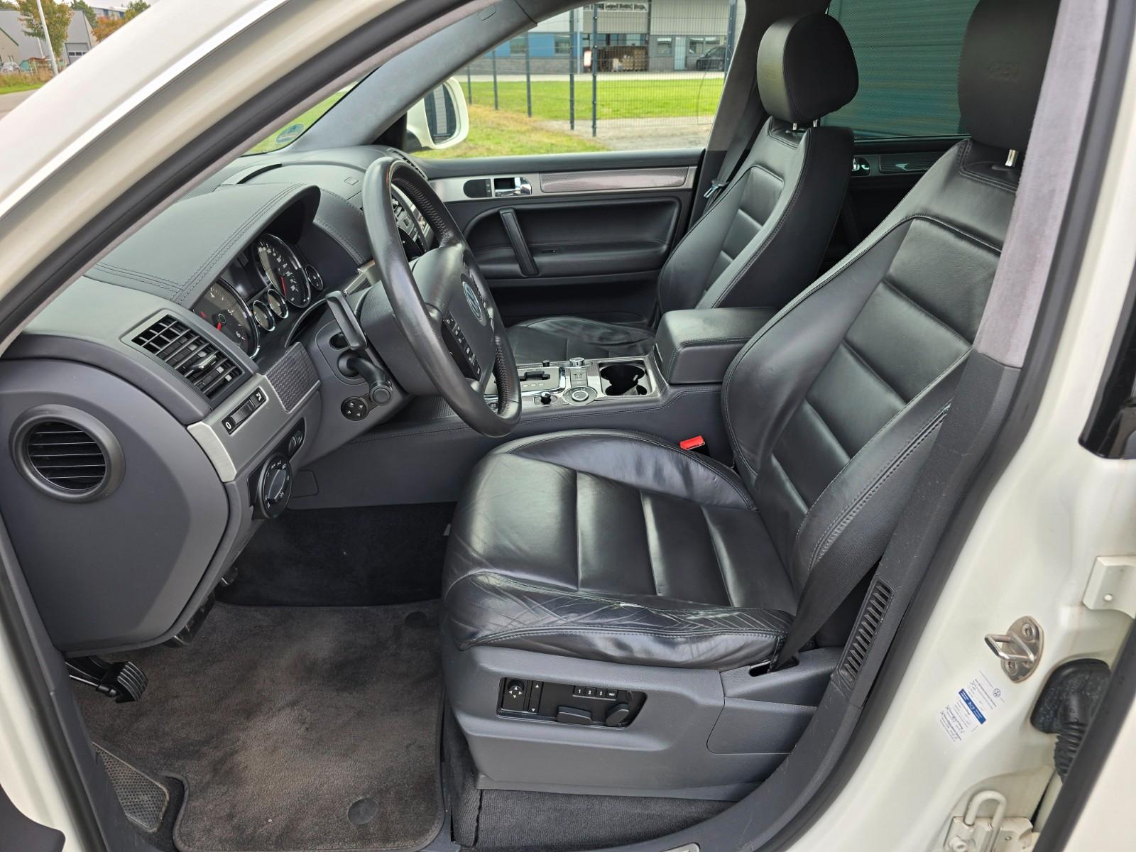 VOLKSWAGEN TOUAREG - V10 TDI - R50 -  351 CV - TOIT OUVRANT