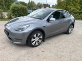 Tesla Model Y Long Range Duo Motor - graue Tesla Model Y