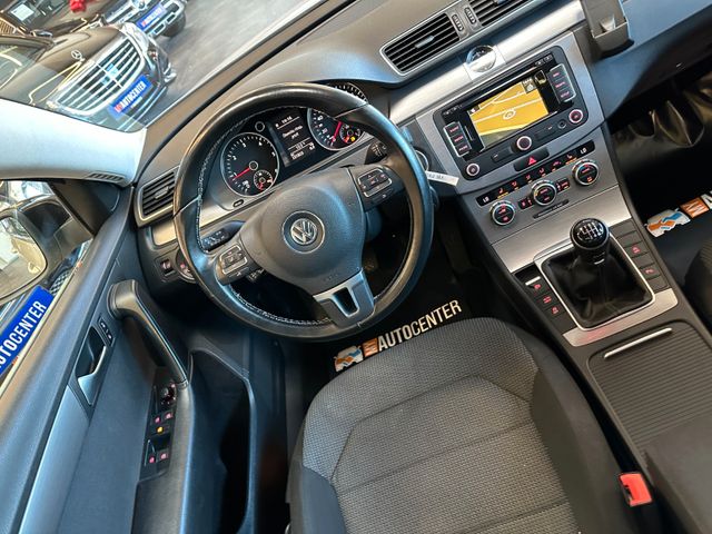 MYAUTOCENTER – Gebraucht- und Jahreswagen mit Werkstattservice in Pfaffenhofen Volkswagen Passat Variant Business Edition BMT *NAVI*XENON*