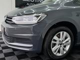 Volkswagen Touran 1.5TSI*Sthz*AHK*7-Sitze*Lane Assist - VW Touran 7-Sitzer