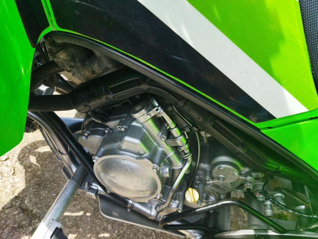 Kawasaki  2006 — photo 11