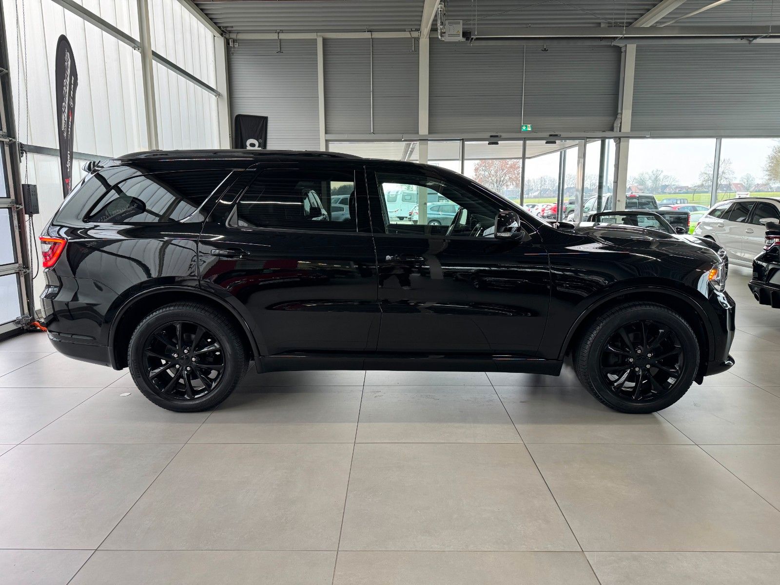 Fahrzeugabbildung Dodge Durango 5,7 R/T "ACC EU-Navi AHK"