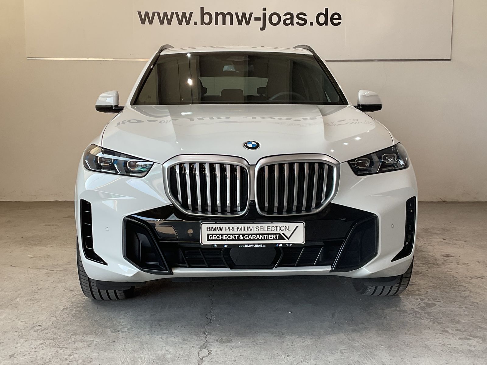 Fahrzeugeinzelansicht 6 Fahrzeugabbildung BMW X5 xDrive30d M Sportpaket Gestiksteuerung DAB Ko