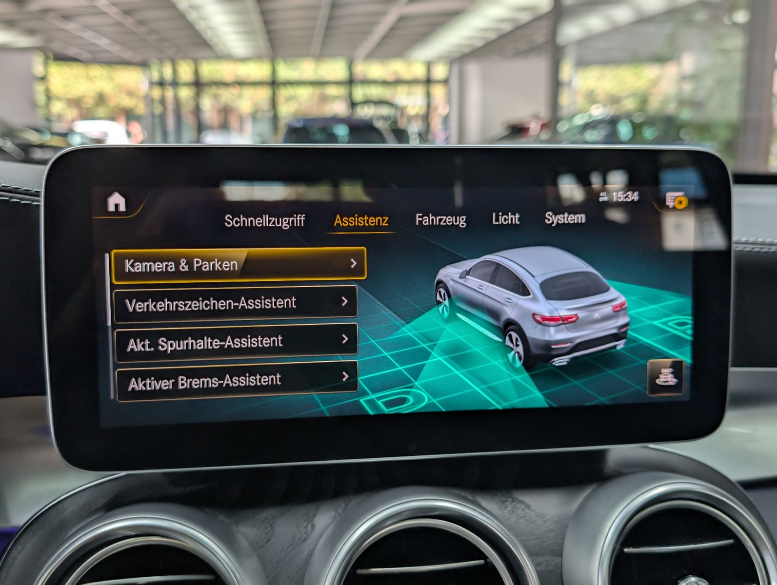 Fahrzeugabbildung Mercedes-Benz GLC 220 d Coupé 4M AMG PANO*360*HuD*MEMO*20"Voll