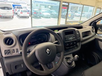 Renault Trafic - 8