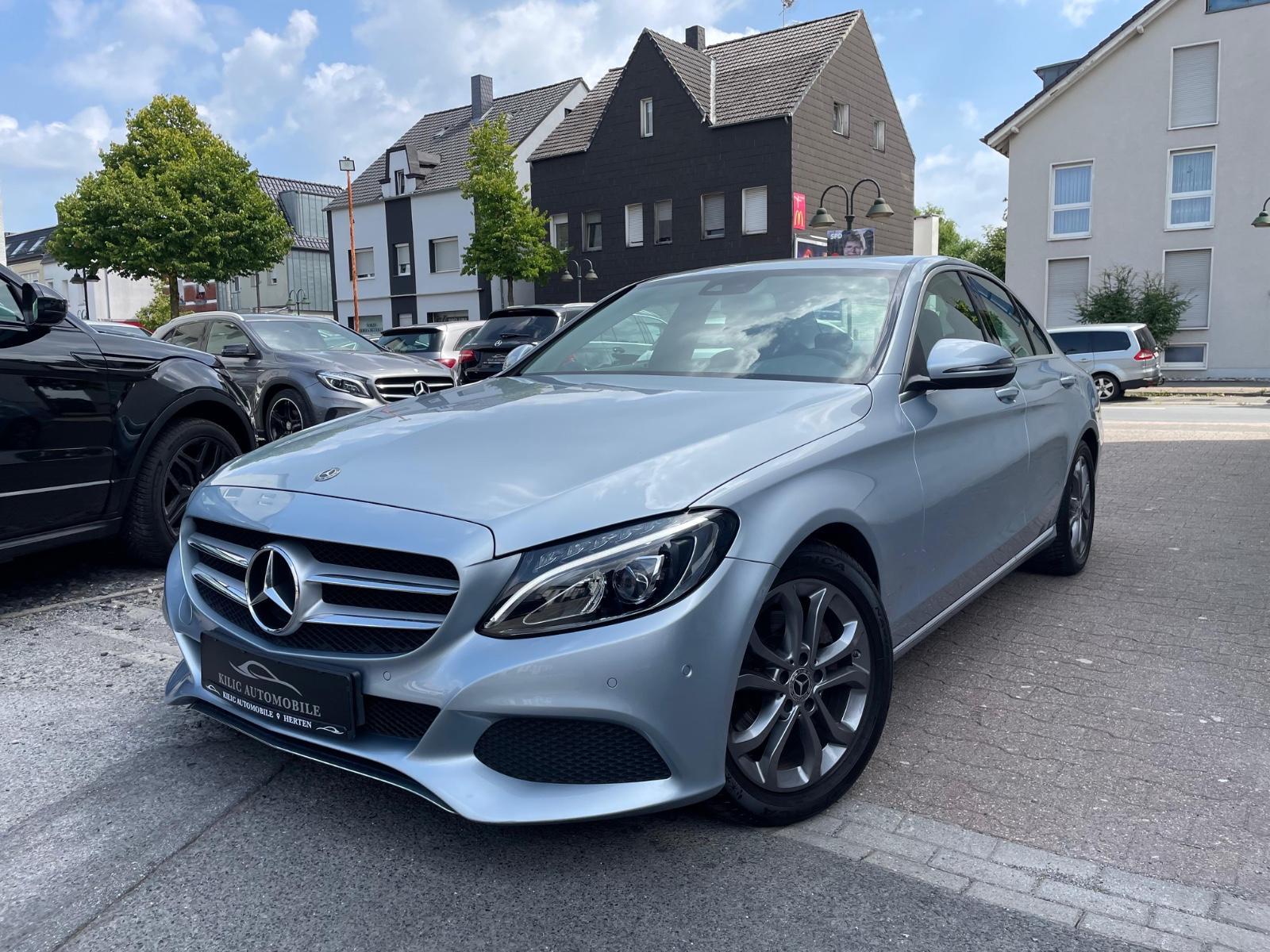 Mercedes-Benz C 220 BlueTec / d 2.Hand*LED*AHK*Navi*Leder