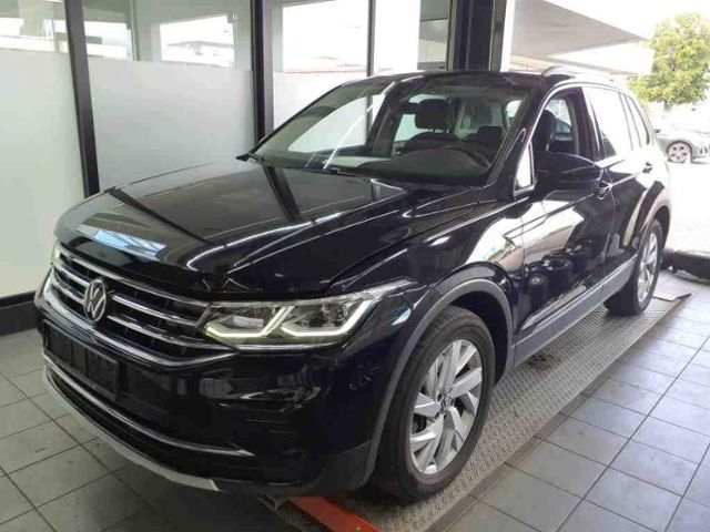 Tiguan 2.0 TDI DSG Elegance ALLRAD+PANO+STAHZ.+A