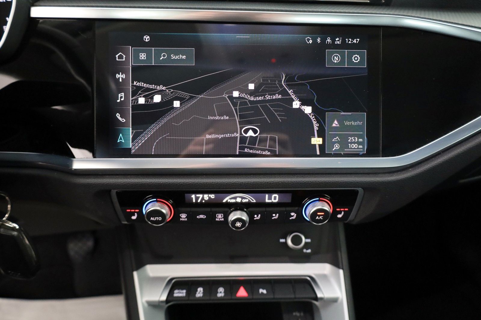 Fahrzeugabbildung Audi Q3 Sportback 35 TFSI,Leder,Navi,CarPlay,LED