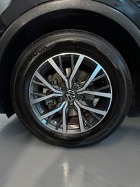 Volkswagen Tiguan - 8