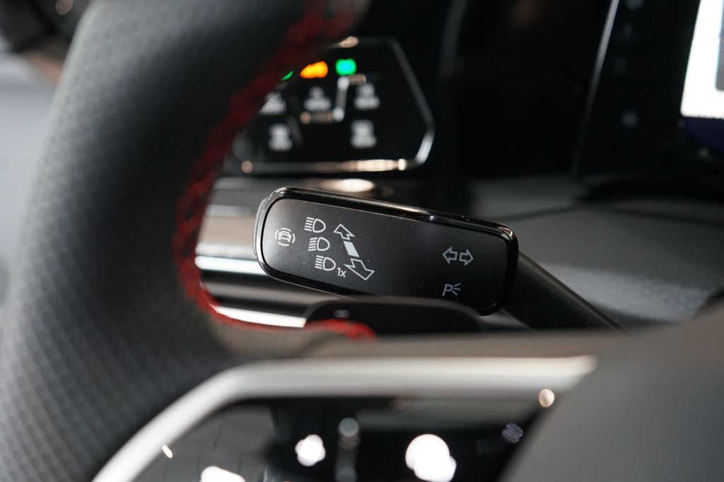 VW Golf GTI Clubsport | Akrapovic | Pano | AHK VW Golf GTI Clubsport | Akrapovic | Pano | AHK