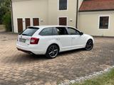 Skoda Octavia 2.0 TDI DSG Combi RS / TOP gepflegt  - Skoda Octavia mit Diesel-Antrieb: Beheizbare Frontscheibe, Kombi