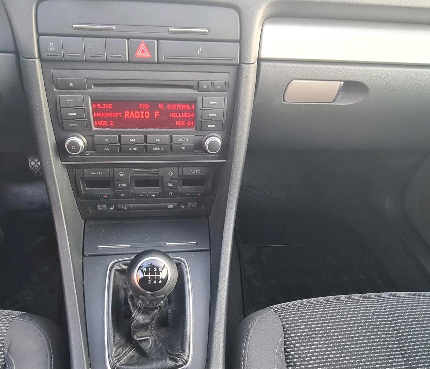 Seat Exeo 2012 — photo 15