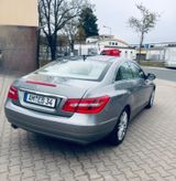 Mercedes-Benz E 250 Coupé E 250 CGI BlueEFFICIENCY  - Mercedes-Benz E 250 aus 2009